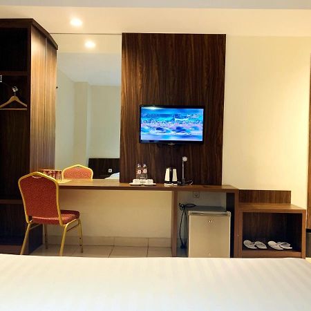Ameera Hotel Pekanbaru Exteriér fotografie