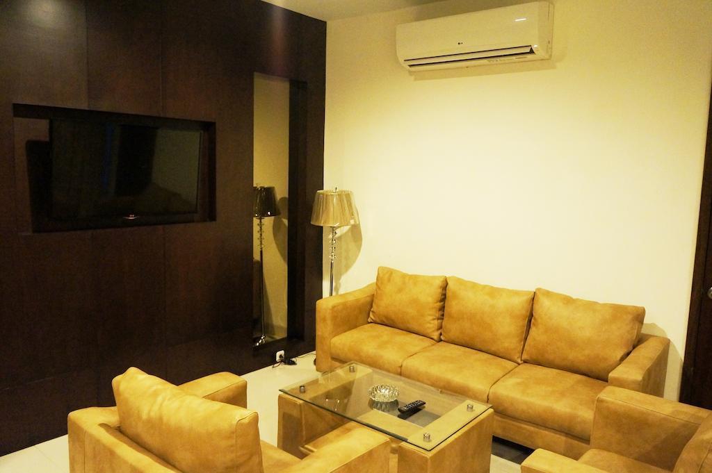 Ameera Hotel Pekanbaru Exteriér fotografie